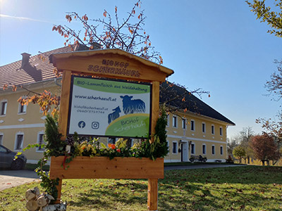 Hoftafel BIOHof Scherhäufl